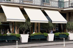 mai-hien-chong-nang-mua